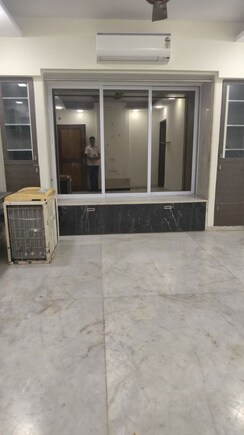 2 BHK Apartment For Rent in Luv Kush Tower