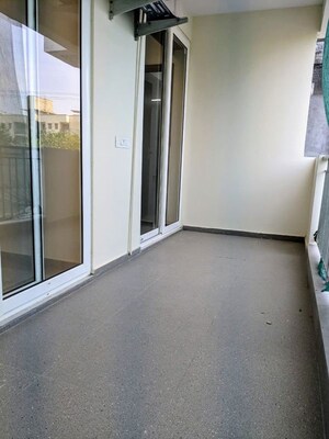 Balcony in 4 BHK Apartment at Pareena Express Heights, Sector 99 – for Sale