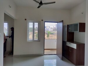 Room in 3 BHK Builder Floor at Mahaveer Edenfield, Electronic City Phase ii – for Rent