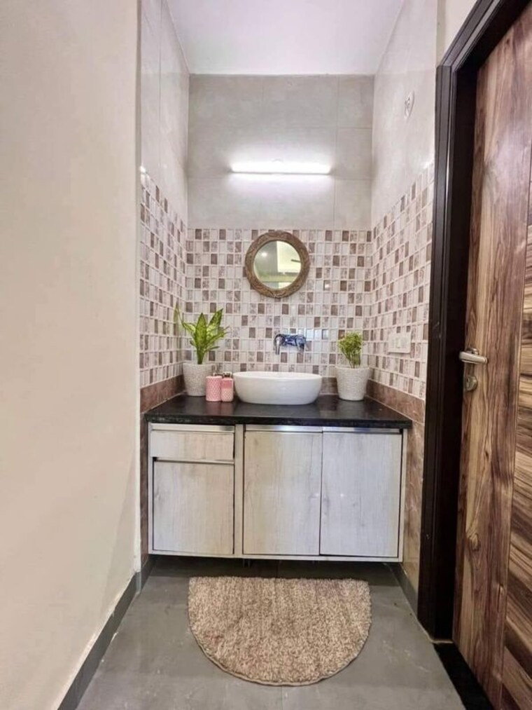 Bathroom, saket 2 Bedroom 1000 Sq.Ft. Apartment In Saket Delhi 10223428