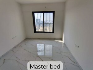 Room in 2 BHK Apartment at Kohinoor Sapphire 3, Tathawade – for Rent