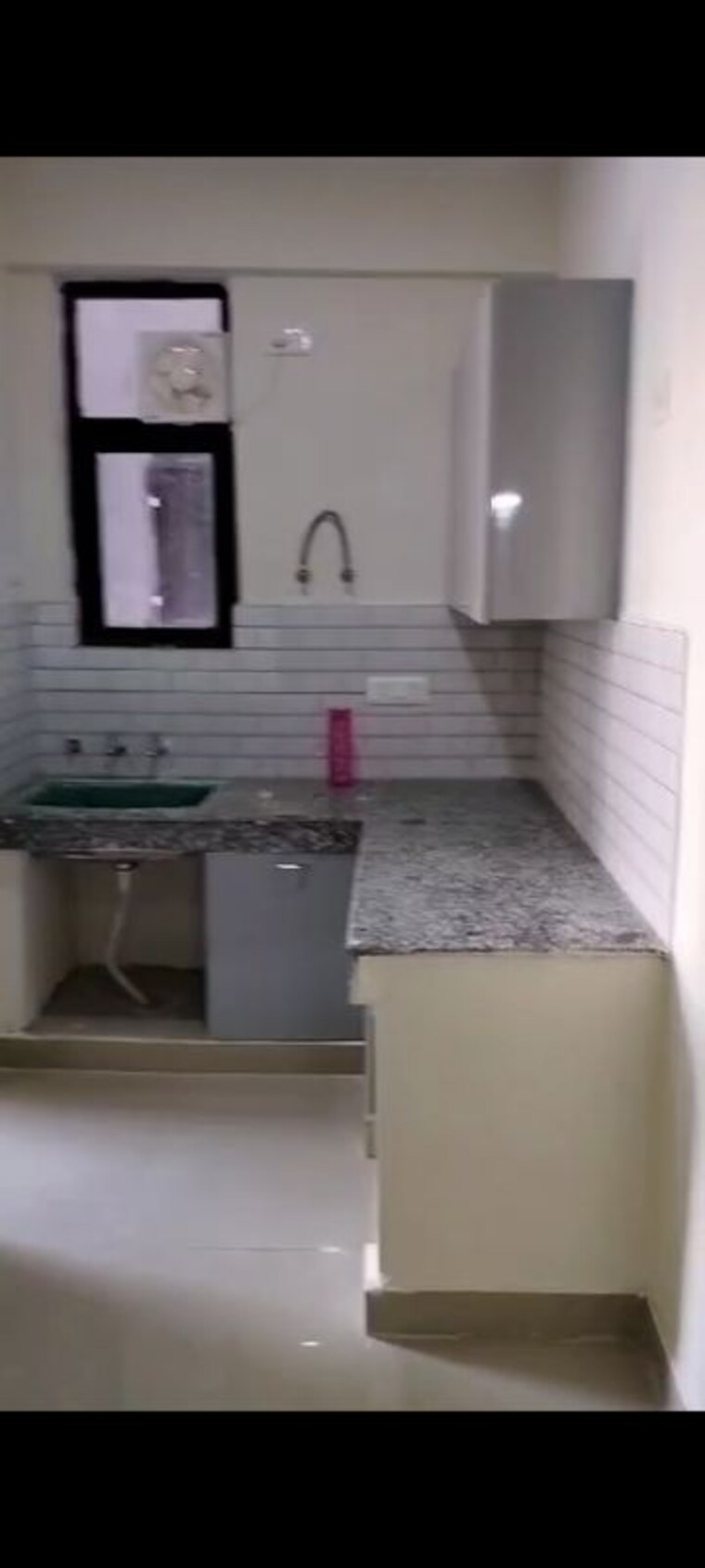 Kitchen, klj-platinum-heights 2 Bedroom 1000 Sq.Ft. Apartment In Sector 77 Faridabad 10223047