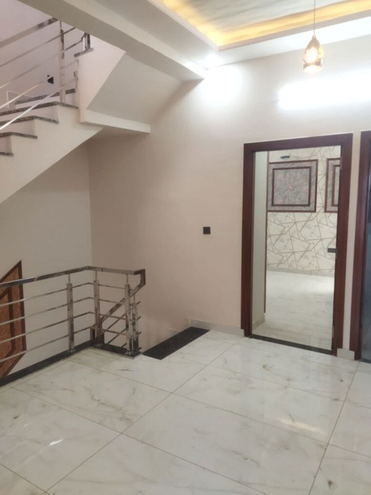 Room, hasanpur 2 Bedroom 644 Sq.Ft. Builder Floor In Hasanpur Delhi 10223454