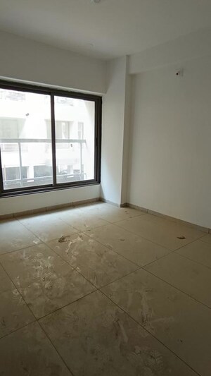 Room in 3 BHK Apartment at Sargasan – for Sale