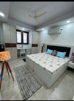 1 Rk+ Pooja Room Builder Floor For Rent in Saket