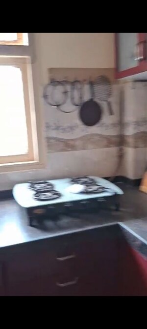 Furnished Amenities in 1 BHK Apartment at Shiv Swapna CHS, Kurla East – for Rent