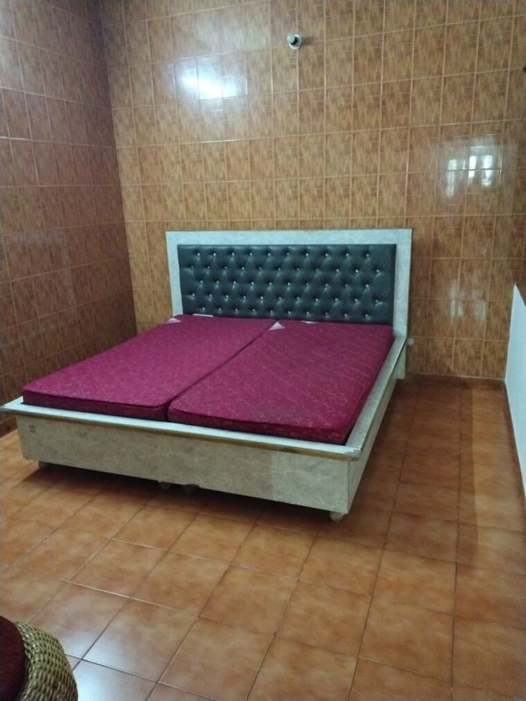 Bedroom, lajpat nagar 4 2 Bedroom 748 Sq.Ft. Builder Floor In Lajpat Nagar 4 Delhi 10223582