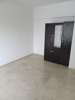 Room in 2 BHK Apartment at Krishna Aviro, Mohammadwadi – for Rent