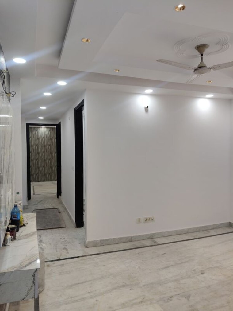 Room, govindpuri 3 Bedroom 908 Sq.Ft. Builder Floor In Govindpuri Delhi 10223730