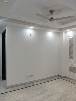 Room in 3 BHK Builder Floor at Govindpuri – for Sale