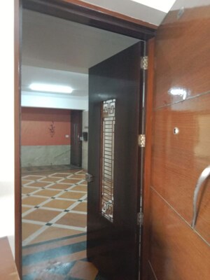 Building Lobby in 2 BHK Apartment at Hiranandani Avalon, Powai – for Rent