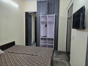 Building Lobby in 1 BHK Builder Floor at Kohli One Malibu Town, Sector 47 – for Rent