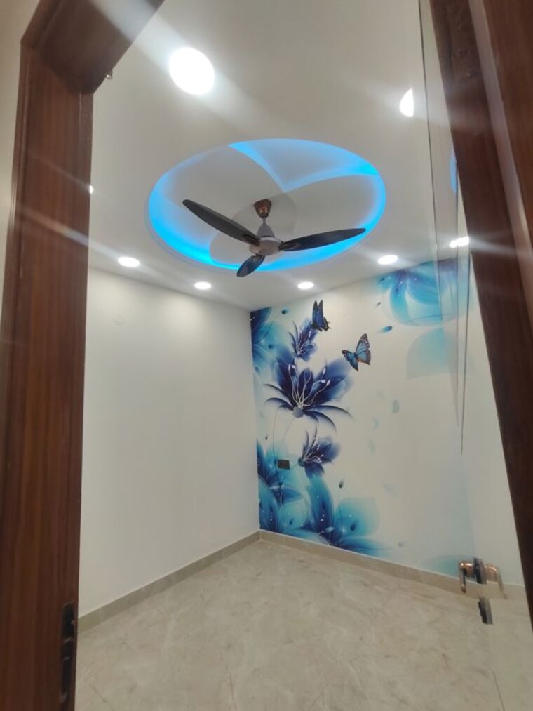 Bathroom, govindpuri 3 Bedroom 907 Sq.Ft. Builder Floor In Govindpuri Delhi 10223870