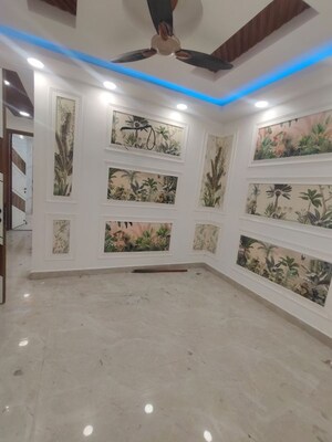 Master Plan in 3 BHK Builder Floor at Govindpuri – for Sale