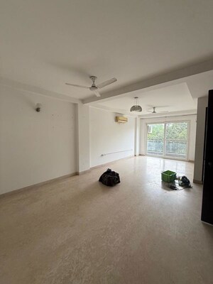 3 BHK Builder Floor For Rent in Saket