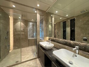 Bathroom in 5 BHK Apartment at Avighna One Avighna Park, Lower Parel – for Rent