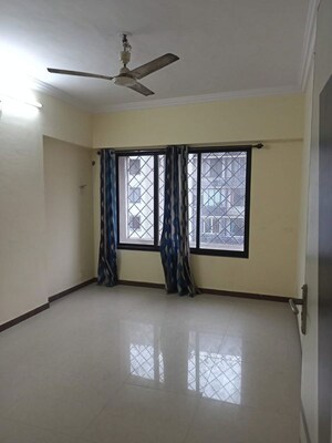 Room in 1 BHK Apartment at Manavsthal Heights, Andheri East – for Rent