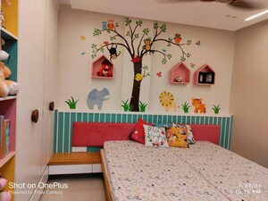 Bedroom in 2 BHK Apartment at Wadgaon Sheri – for Rent