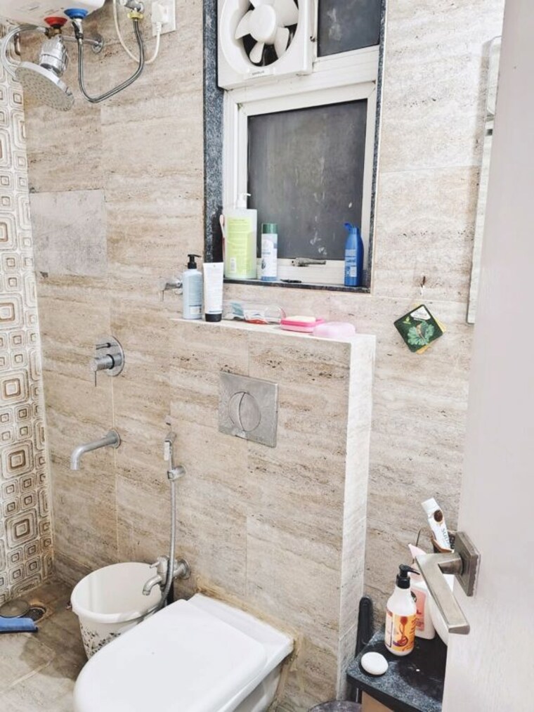 Bathroom, wadgaon sheri 2 Bedroom 900 Sq.Ft. Apartment In Wadgaon Sheri Pune 10224112