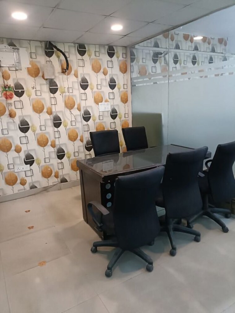 Team Area, sector 2 Commercial Office Space 2000 Sq.Ft. In Sector 2 Noida 10224076