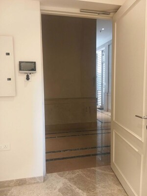 3 BHK Apartment – Entrance View at Indiabulls Sky Forest, Lower Parel - for Rent