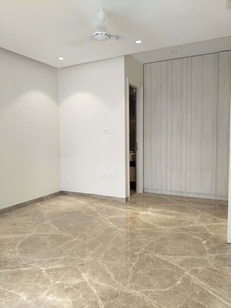 Room, indiabulls-sky-forest 3 Bedroom 3350 Sq.Ft. Apartment In Lower Parel Mumbai 10224016