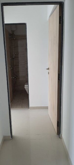  2 BHK Apartment at Customs Colony CHS, Andheri East – for Sale