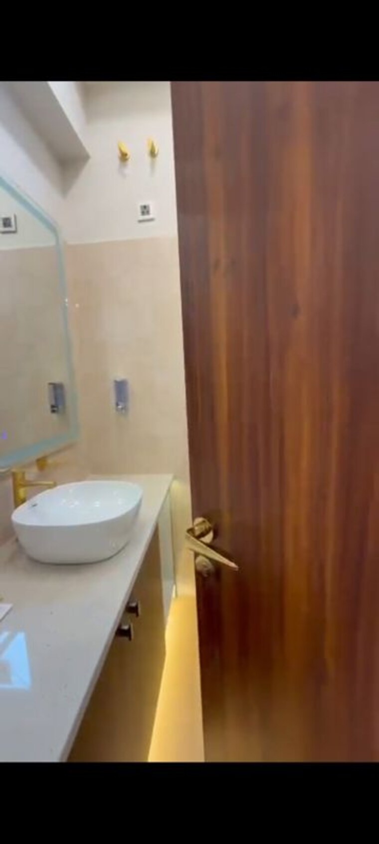 Bathroom, jms-the-majestic 3 Bedroom 1750 Sq.Ft. Builder Floor In Manesar Sector 9 Gurgaon 10224096