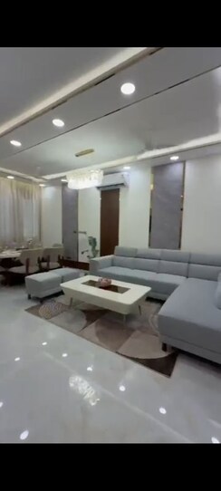 3 BHK + Servant Room Builder Floor For Sale in JMS The Majestic