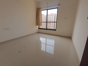 Room in 3 BHK Apartment at Shapoorji Pallonji Joyville Hadapsar Annexe, Hadapsar – for Rent