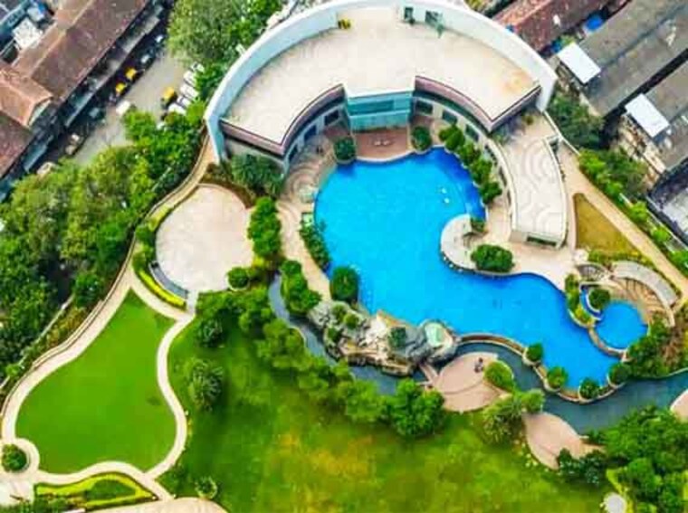 Garden, lodha-parkside 5 Bedroom 2000 Sq.Ft. Apartment In Worli Mumbai 10224013