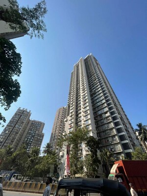 3 BHK Apartment For Rent in Rustomjee Summit, Borivali East