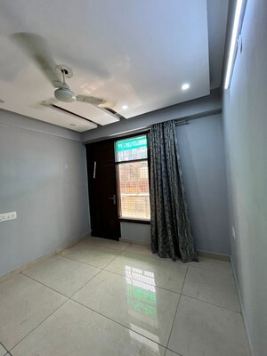 Room in 1 BHK Builder Floor at Mehrauli – for Sale