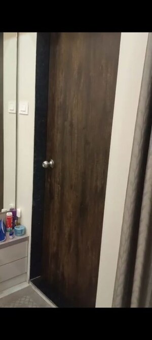 Building Lobby in 2 BHK Builder Floor at Chunabhatti – for Rent