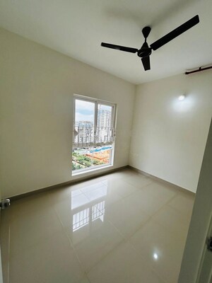 Room in 4 BHK Apartment at LGCL Beautiful World, Hennur – for Rent