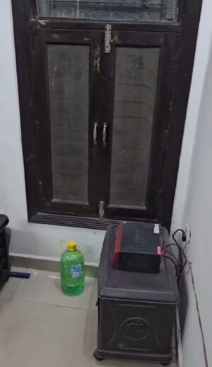 Furnished Amenities in 1.5 BHK Builder Floor at Sector 23 Dwarka – for Rent