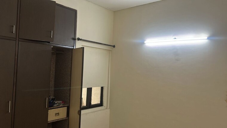 Room, hemkunt colony 2 Bedroom 1100 Sq.Ft. Builder Floor In Hemkunt Colony Delhi 10224766