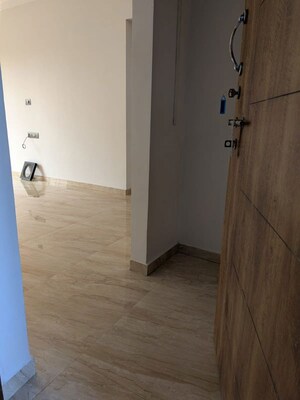 Room in 2 BHK Apartment at Gurukrupa Jayantam, Ghatkopar East – for Rent