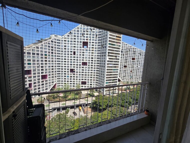 Balcony, amanora-desire-tower 1 Bedroom 560 Sq.Ft. Apartment In Magarpatta Road Pune 10224798