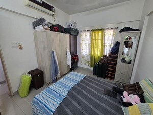 Bedroom in 1 BHK Apartment at Amanora Desire Tower, Magarpatta Road – for Rent