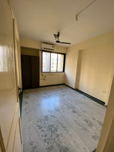 2 BHK Apartment For Rent in Hiranandani Estate
