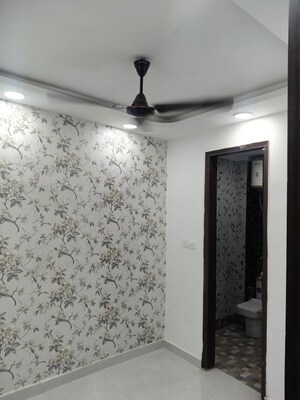 Room in 1 BHK Builder Floor at Govindpuri – for Sale