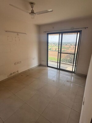 Room in 2 BHK Apartment at Ashadeep Ananta Jagat, Alwar Bypass Road – for Rent