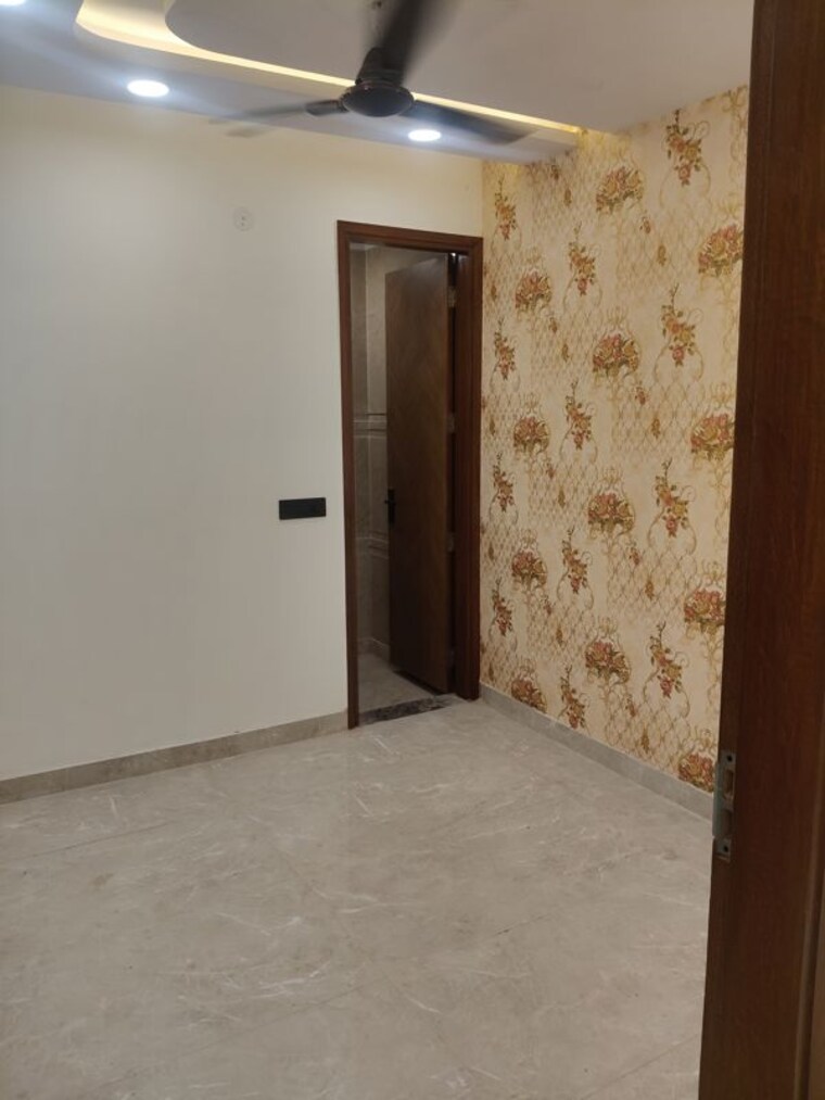 Room, govindpuri 3 Bedroom 912 Sq.Ft. Builder Floor In Govindpuri Delhi 10224947
