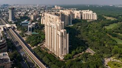 4 BHK Apartment For Rent in DLF Summit Plaza
