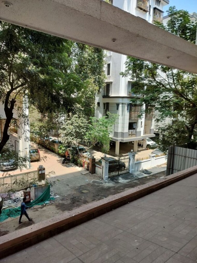 Balcony, laxmina-krishna-niwas 1 Bedroom 450 Sq.Ft. Apartment In Chembur Mumbai 10224973