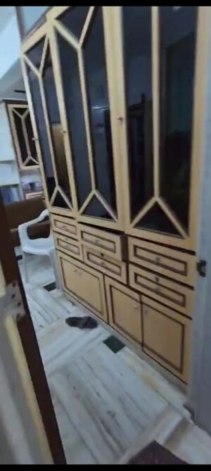 2 BHK Builder Floor For Rent in Ghatkopar East