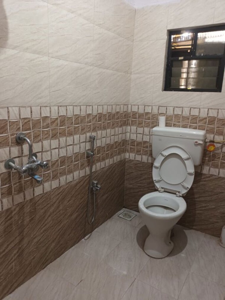 Bathroom, anand-park 1 Bedroom 550 Sq.Ft. Apartment In Wadgaon Sheri Pune 10225041