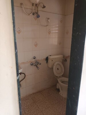 Bathroom in 1 BHK Apartment at Anand Park, Wadgaon Sheri – for Rent