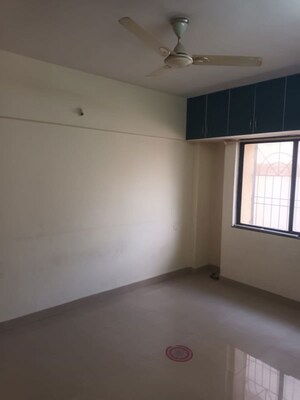 Room in 1 BHK Apartment at Anand Park, Wadgaon Sheri – for Rent